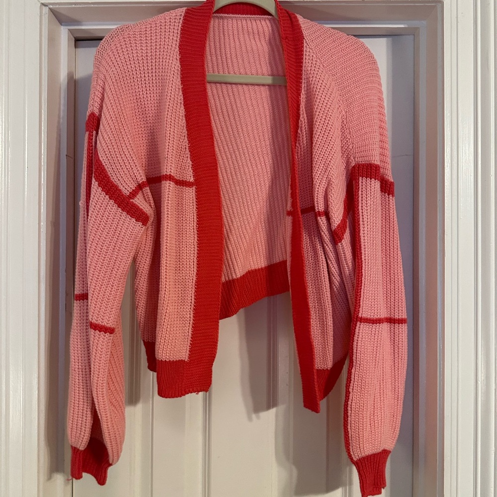 Pink and Red Open-Front Cardigan with Ribbed Texture